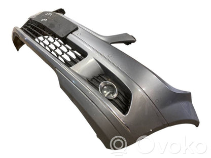 Передний бампер