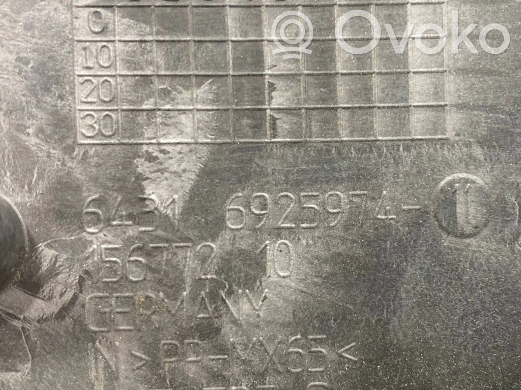 Cita veida dzinēja nodalījuma detaļa