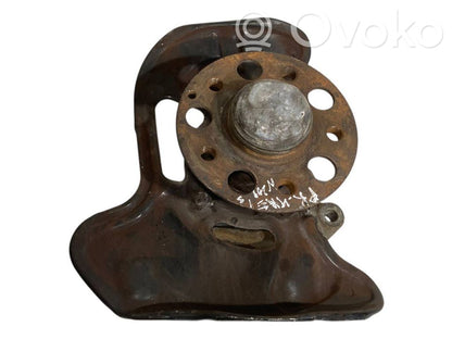 Priekšējā riteņa rumbas vārpstas šarnīrs (stupica, capfa)