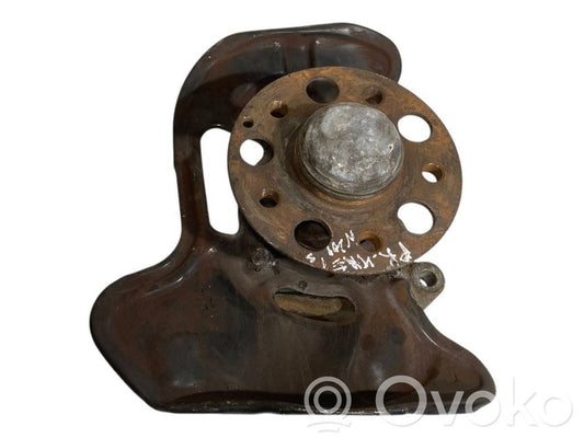 Priekšējā riteņa rumbas vārpstas šarnīrs (stupica, capfa)