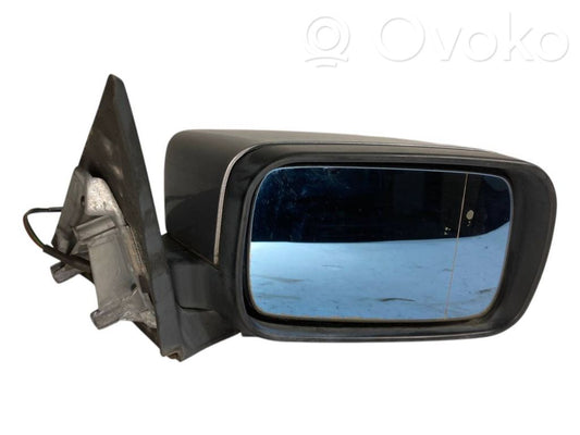 Mirror (electrically controlled)