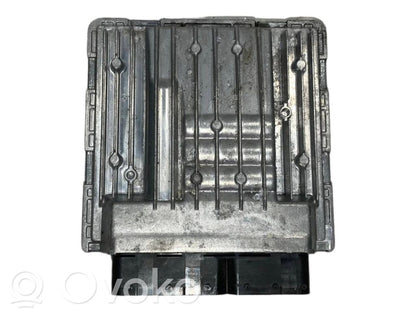 Блок управления двигателем