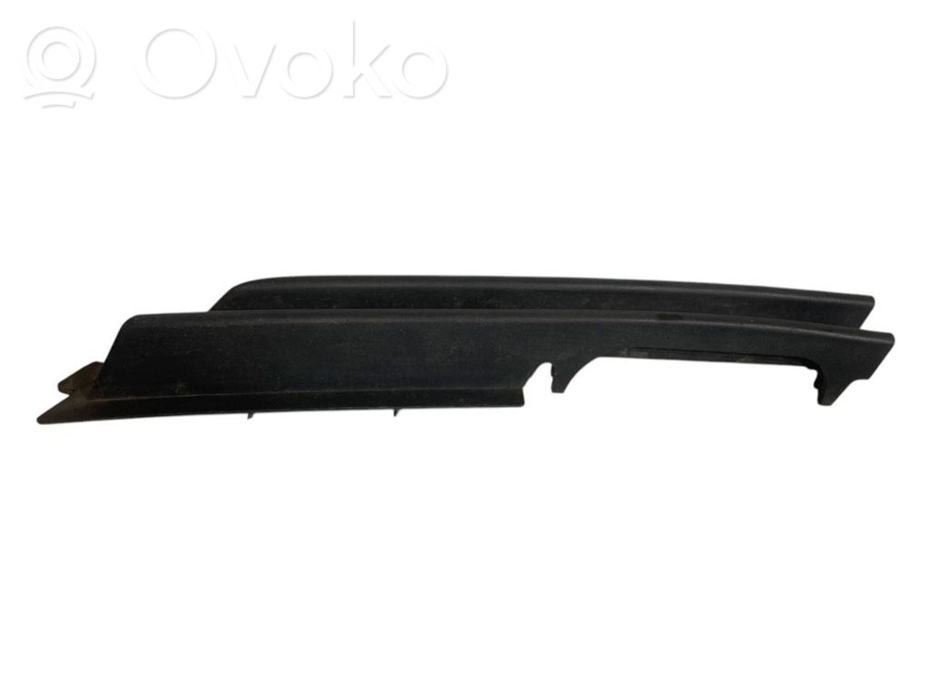 Lower grille (three-piece)