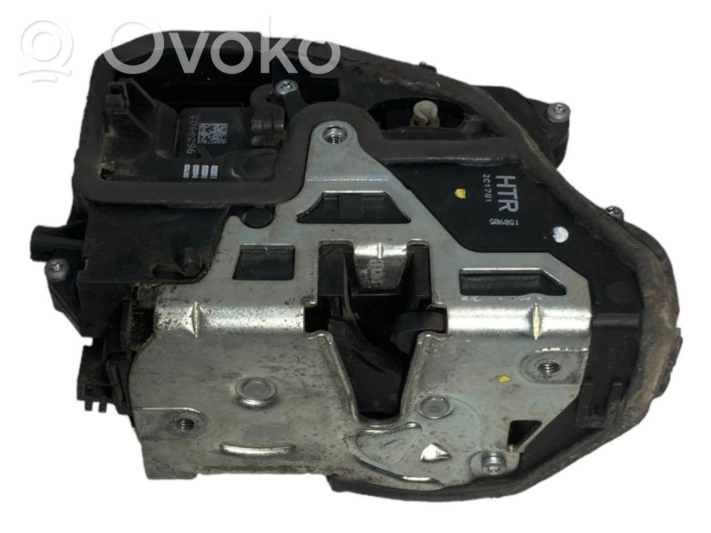 Замок сзади