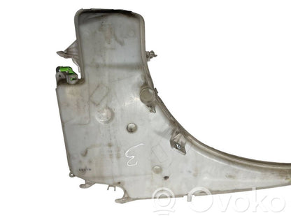 Window fluid tank