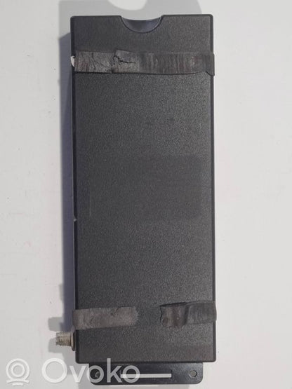 Tālruņa vadības bloks