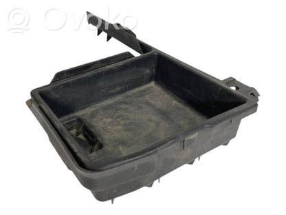 Cita veida bagāžnieka dekoratīvās apdares detaļa