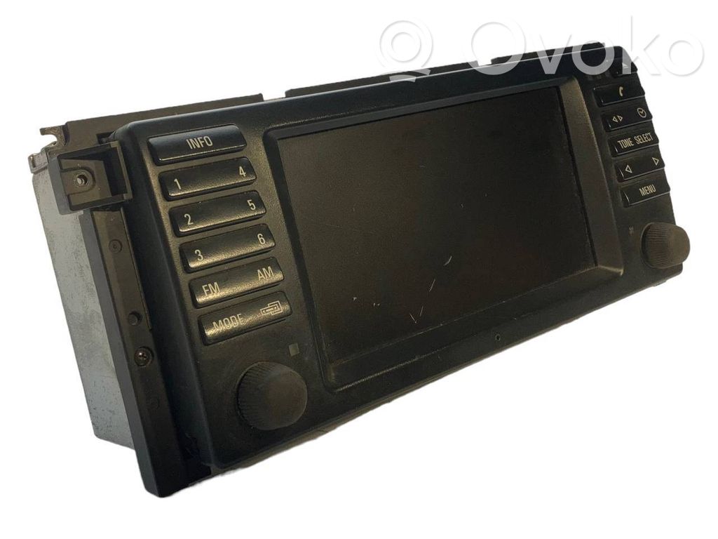 Radio / CD/DVD atskaņotājs / navigācija