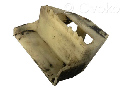 Radiatora (-u) turētājs / kronšteins