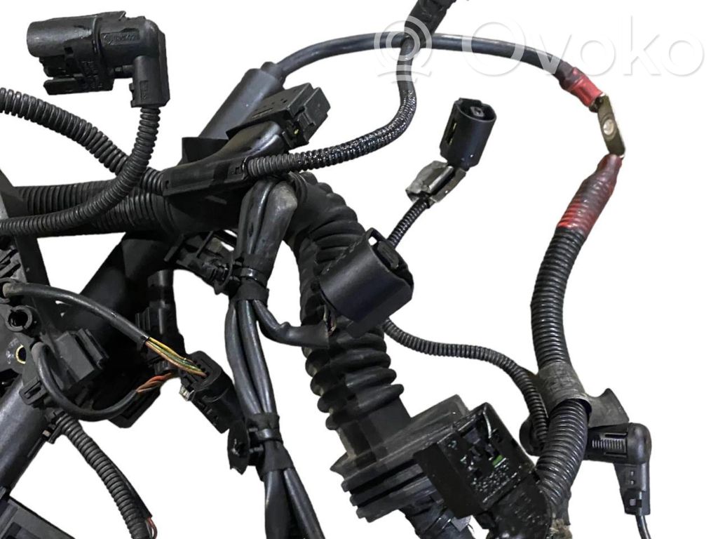 Dzinēja vadu instalācija