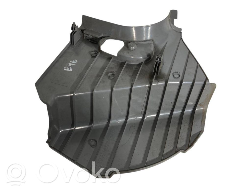 Kāju zonas sānu dekoratīvā apdare