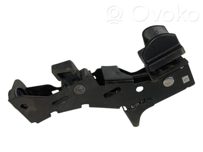 Roof lock