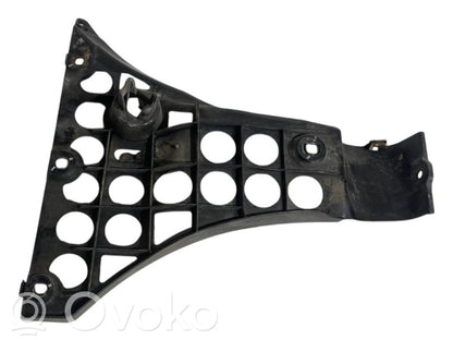 Rear bumper mounting bracket