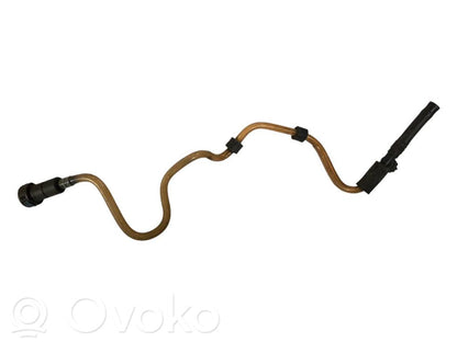 Degvielas caurulīte (-es)