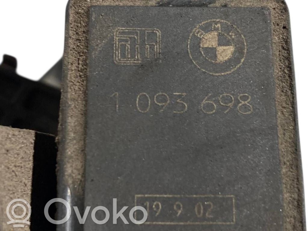 Augstuma sensors (priekšējo lukturu)