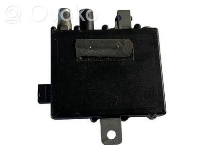 Antenna amplifier