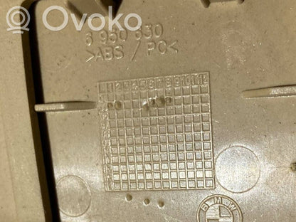 (D) statņa dekoratīvā apdare (augšdaļa)