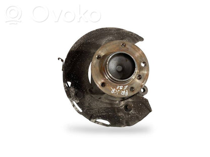 Priekšējā riteņa rumbas vārpstas šarnīrs (stupica, capfa)