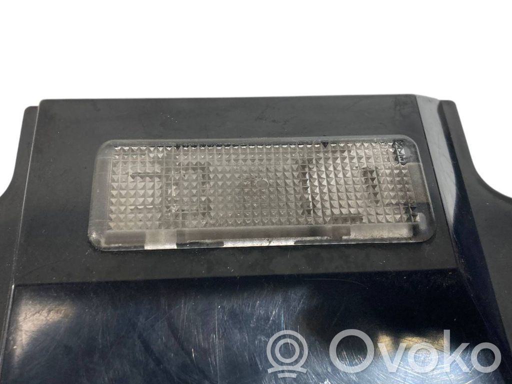 Paneļa dekoratīvās apdares vairogs (apakšējais)