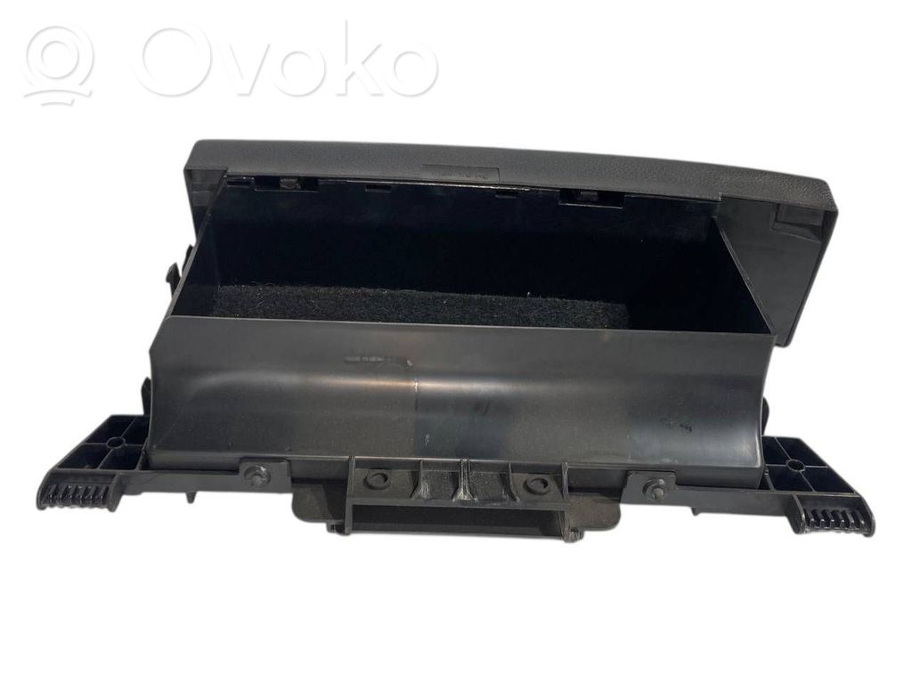 Cita veida sēdeklis (-i)