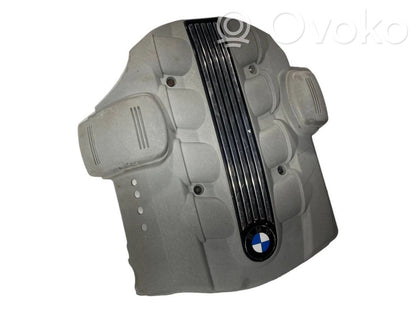 Крышка двигателя (декоративная отделка)