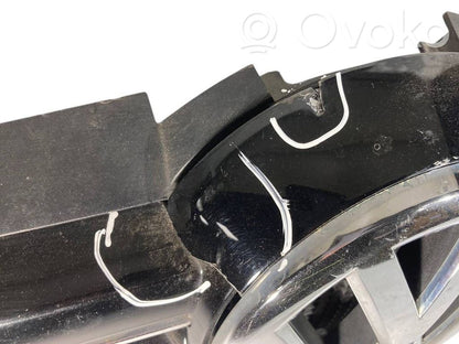 Priekšējais režģis