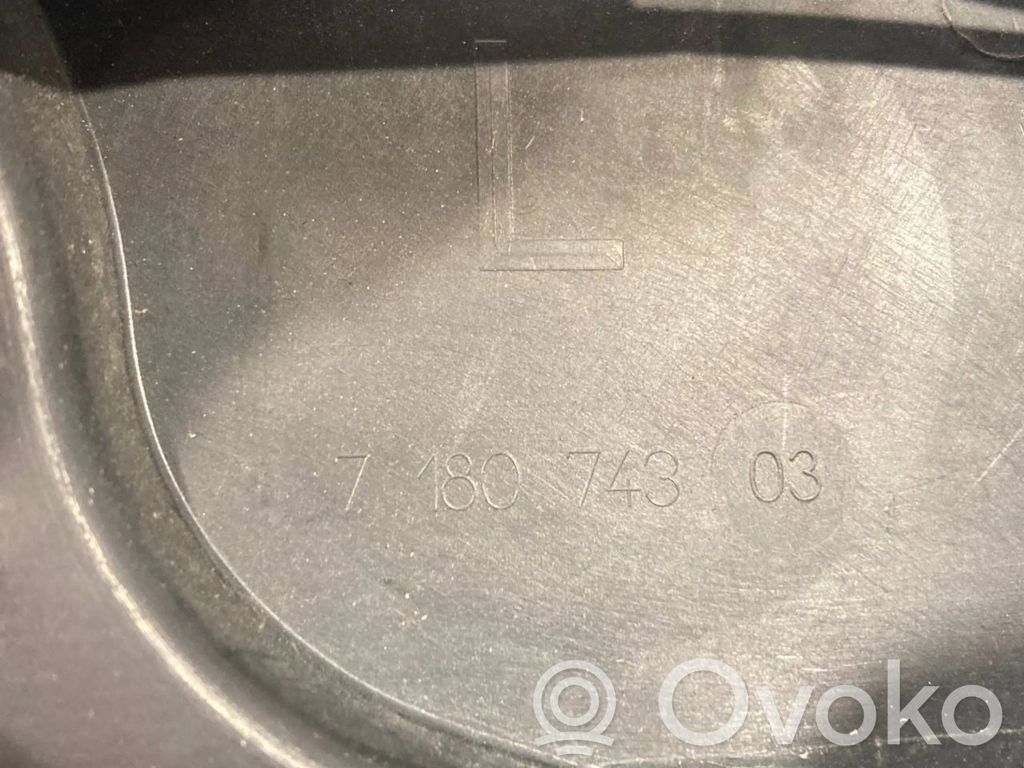 Stikla tīrītāja slotiņas