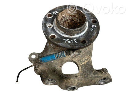 Priekšējā riteņa rumbas vārpstas šarnīrs (stupica, capfa)