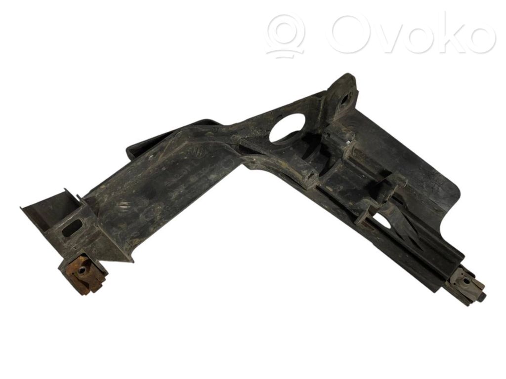 Priekšējā luktura turētājs