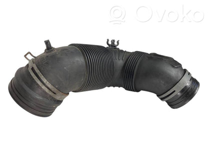 Šļūtene (-es) / caurule (-es)