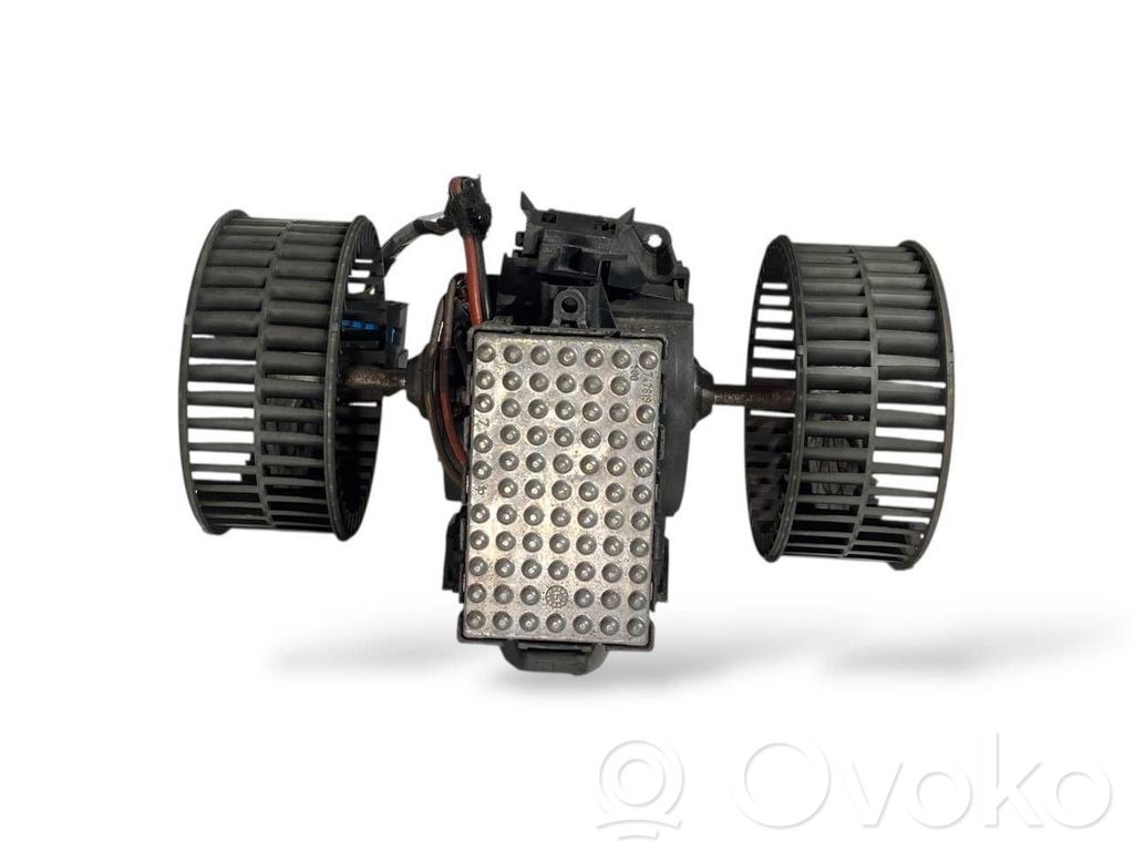 Mazā radiatora ventilators