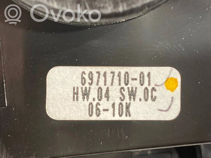 Multimediju kontrolieris