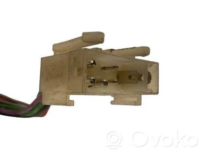 Aizdedzes slēdža kontakti