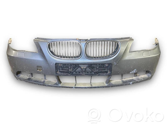 Передний бампер