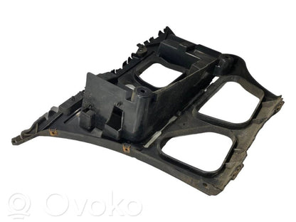 Aizmugurējā bufera montāžas kronšteins