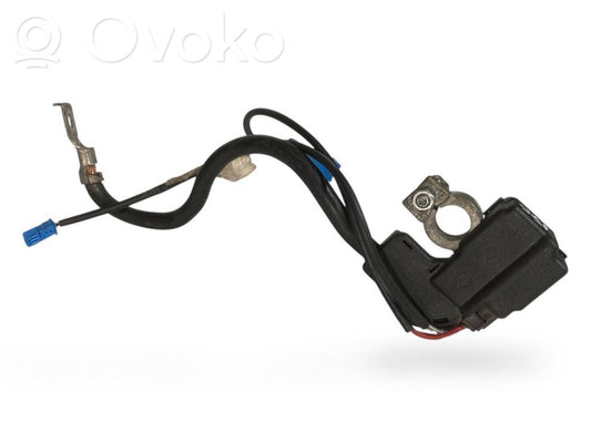 Отрицательный провод (аккумулятор)