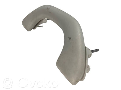 Priekšējais rokturis