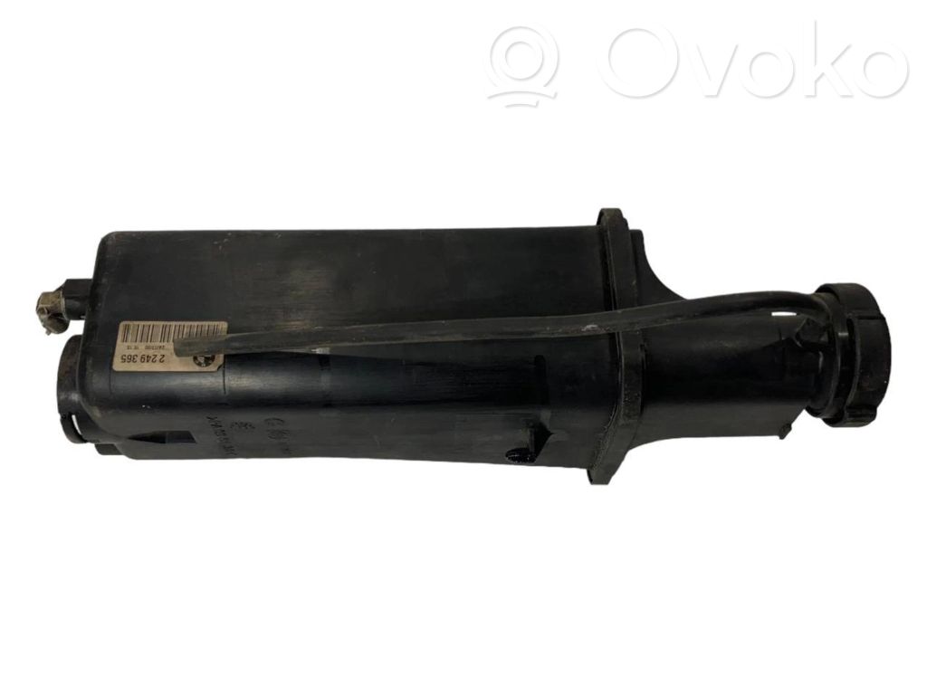 Coolant expansion tank