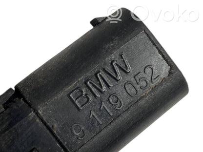 Motora pārsega atvēršanas / aizvēršanas sensors