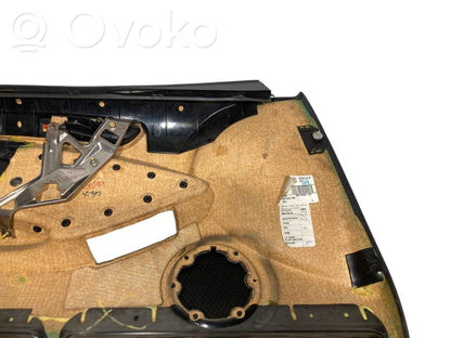 Priekšējo durvju apdare