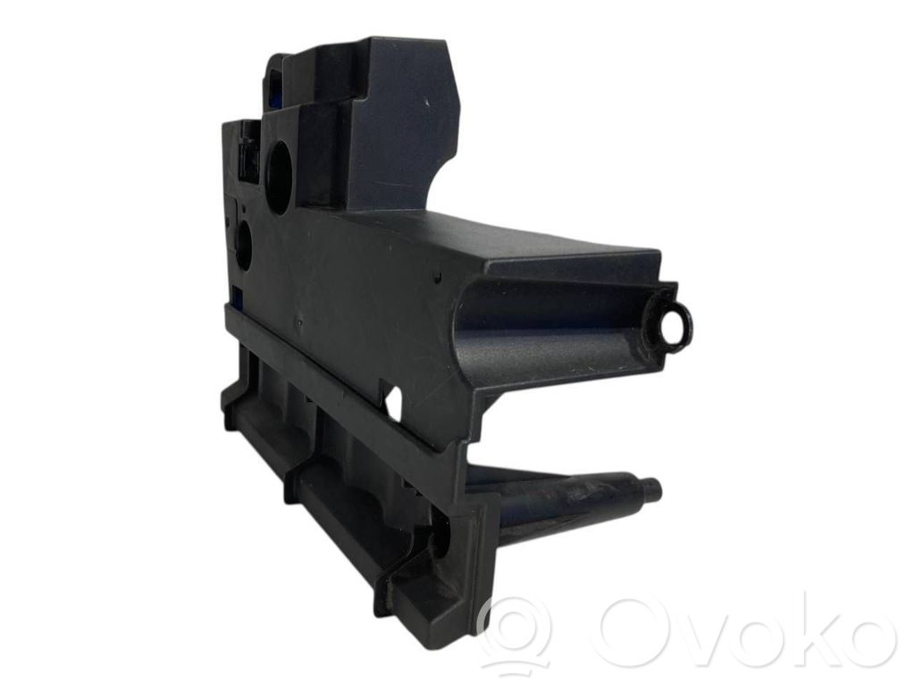 Cita veida bagāžnieka dekoratīvās apdares detaļa