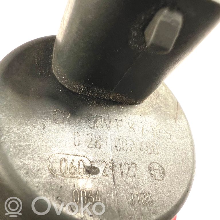 Fuel pressure regulator