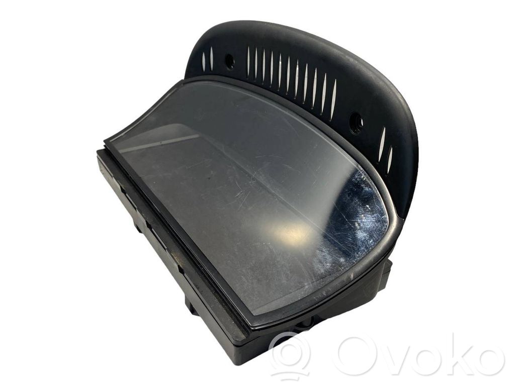 Ekrāns / displejs / mazais ekrāns