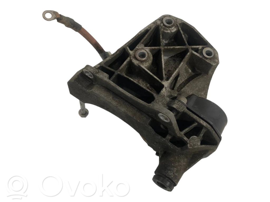 Siksnas spriegotājs