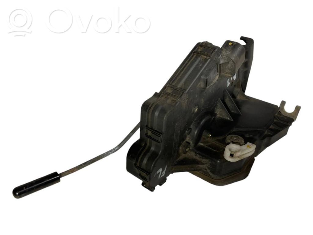 Aizmugurē slēdzene