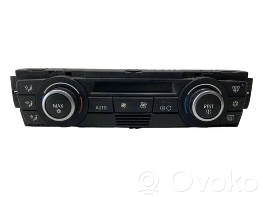 Air conditioning / climate control / interior heating control unit (in the passenger compartment)