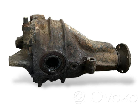 Aizmugurējais reduktors