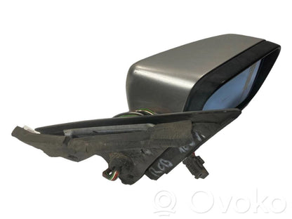 Mirror (electrically controlled)