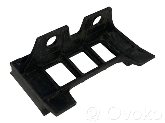 Кронштейн крепления заднего бампера