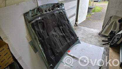 Dzinēja pārsegs (vāks)